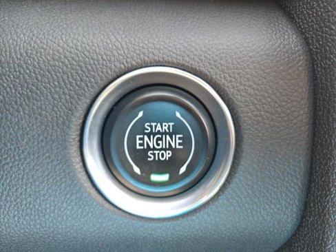 Used 2025 GMC Acadia Elevation image 30