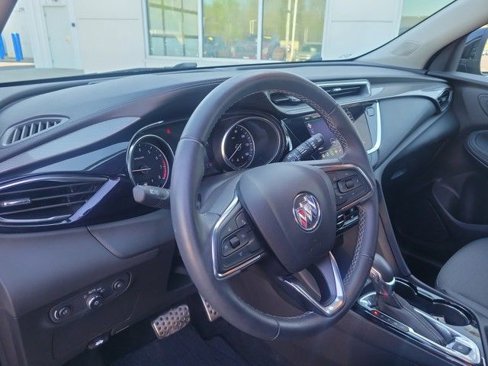 Used 2023 Buick Encore GX Select w/ Sport Touring Package image 16