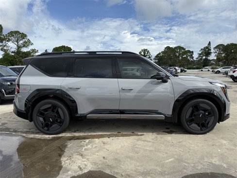 New 2026 Kia EV9 GT-Line image 3