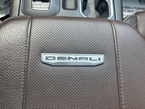 Used 2024 GMC Sierra 3500 Denali w/ Denali Reserve Package image 31