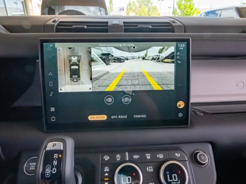 New 2025 Land Rover Defender 110 S image 20