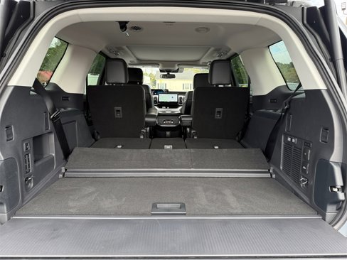 New 2025 Ford Expedition Platinum w/ Driver's Package image 22