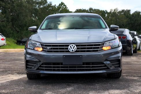 Used 2017 Volkswagen Passat 1.8T R-Line image 17