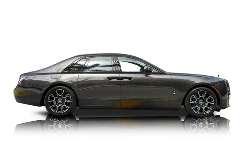 Used 2023 Rolls-Royce Ghost Black Badge w/ Black Badge Ghost Package image 2