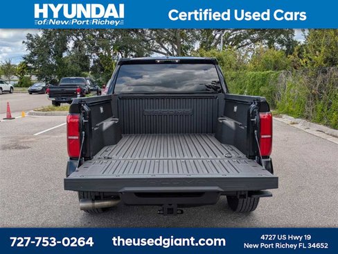 Used 2025 Toyota Tacoma Limited image 12