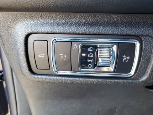New 2026 Lincoln Corsair Premiere image 14