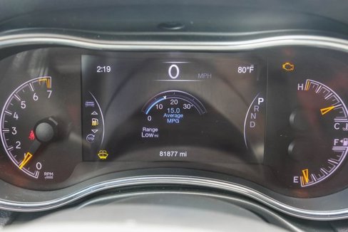 Used 2021 Jeep Grand Cherokee Trailhawk image 32