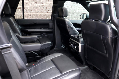Used 2020 Ford Expedition XLT w/ Equipment Group 202A image 30