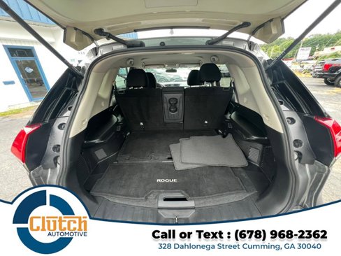 Used 2017 Nissan Rogue SV image 18