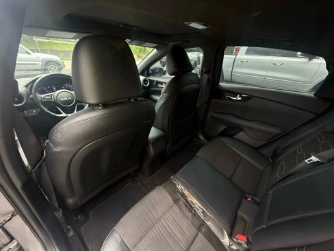 Used 2023 Kia Forte GT-Line w/ GT-Line Premium Package image 18
