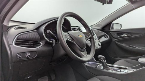 Used 2025 Chevrolet Malibu LT image 24