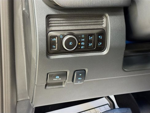 New 2026 Ford F250 Platinum image 10