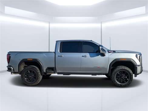 Used 2024 GMC Sierra 2500 AT4 w/ AT4 Premium Plus Package image 2