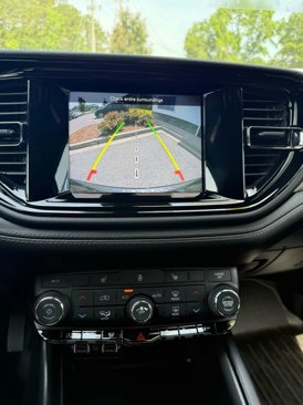 Used 2022 Dodge Durango GT image 13