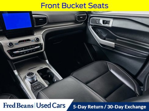 Certified 2023 Ford Explorer XLT w/ Equipment Group 202A image 31