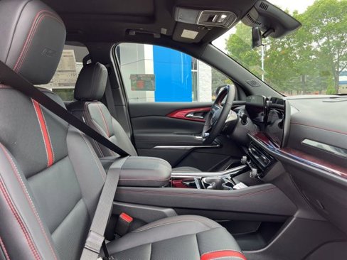 New 2026 Chevrolet Traverse RS w/ LPO, Floor Liner Package image 17