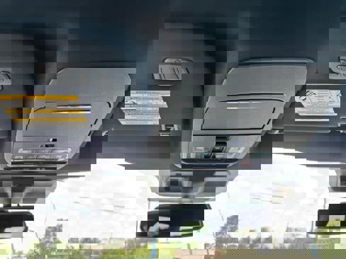 New 2025 Ford F250 Platinum image 40