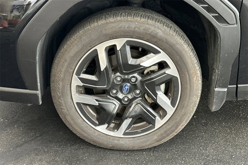 Certified 2025 Subaru Forester Limited image 9