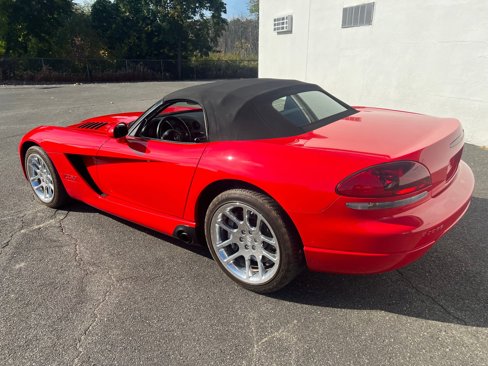Used 2003 Dodge Viper SRT-10 image 30