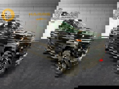 New 2026 Chevrolet Silverado EV Trail Boss image 3