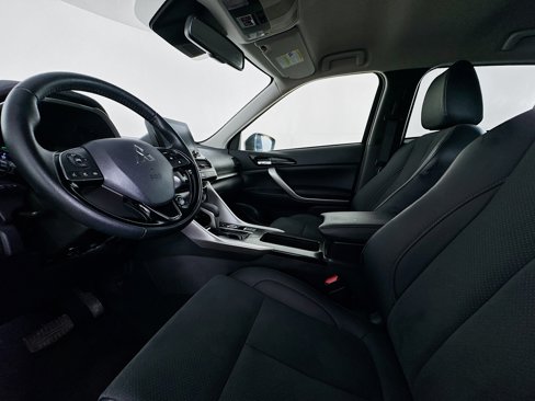 Used 2025 Mitsubishi Eclipse Cross SE image 25