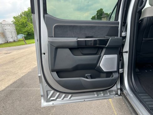 New 2025 Ford F150 Lightning Platinum image 15