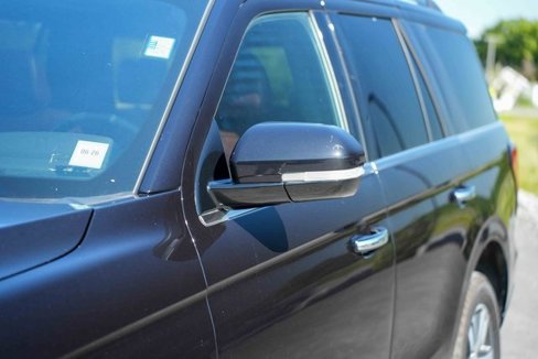 Used 2024 Ford Expedition Limited image 10