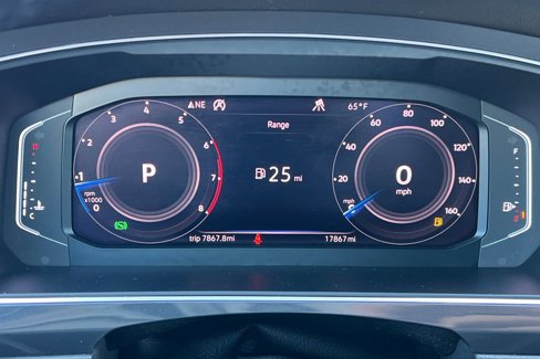 Used 2019 Volkswagen Tiguan SEL image 25