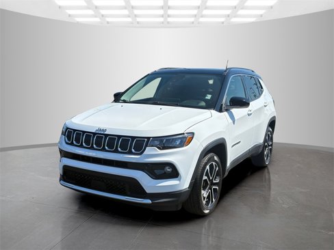 Certified 2022 Jeep Compass Limited w/ Sun and Sound Group image 7