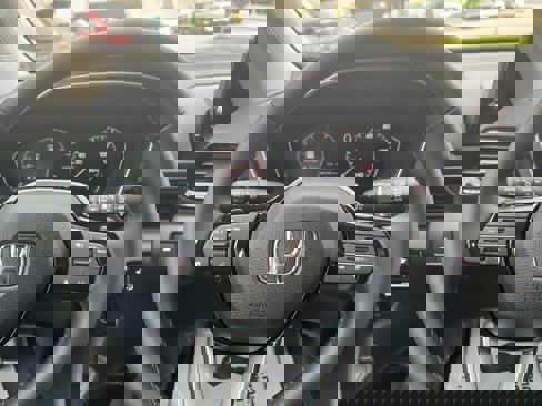 New 2025 Honda Pilot EX-L image 5