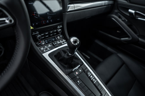 Certified 2024 Porsche 718 Cayman image 17