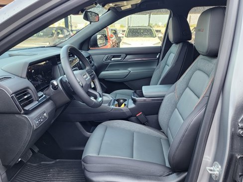 New 2026 GMC Terrain AT4 w/ Convenience Package III image 15