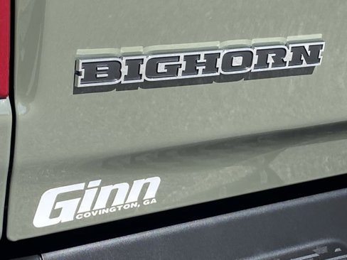 New 2026 RAM 1500 4x4 Crew Cab image 22