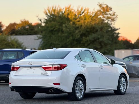 Used 2015 Lexus ES 350 image 10