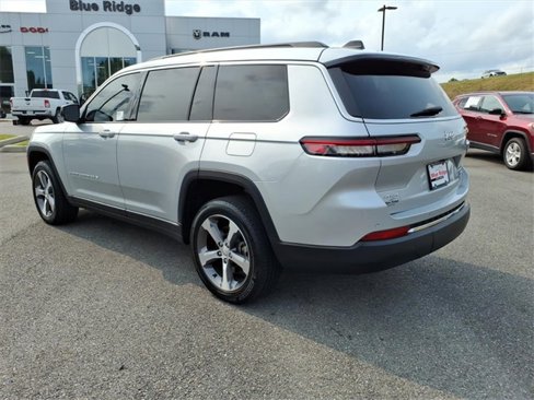 Used 2024 Jeep Grand Cherokee L Limited image 6