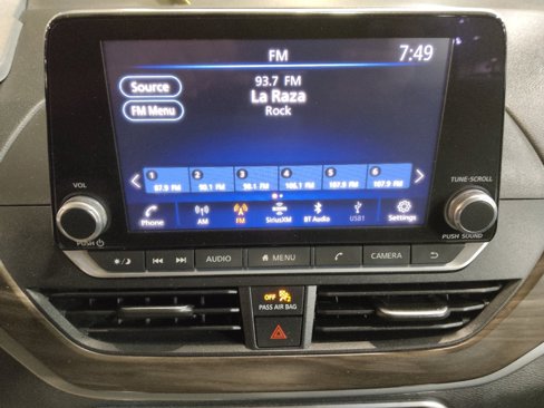 Used 2024 Nissan Altima 2.5 SV image 25