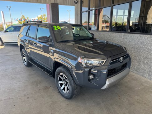 Used 2024 Toyota 4Runner TRD Off-Road Premium image 4