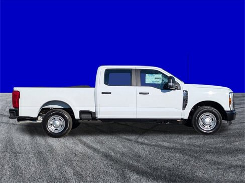 New 2026 Ford F250 XL image 3