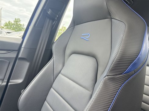 New 2025 Volkswagen Golf R Black Edition image 40