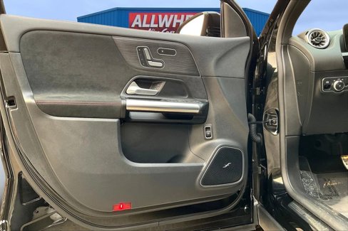 Used 2023 Mercedes-Benz GLA 250 4MATIC image 23