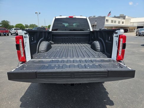 New 2025 Ford F350 Lariat image 18