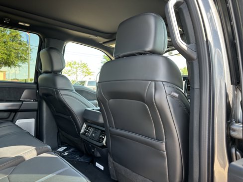 New 2026 Ford F250 Platinum w/ Tremor Off-Road Package image 20