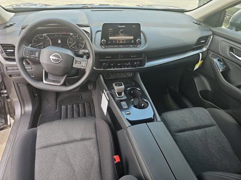 New 2026 Nissan Rogue SV image 4