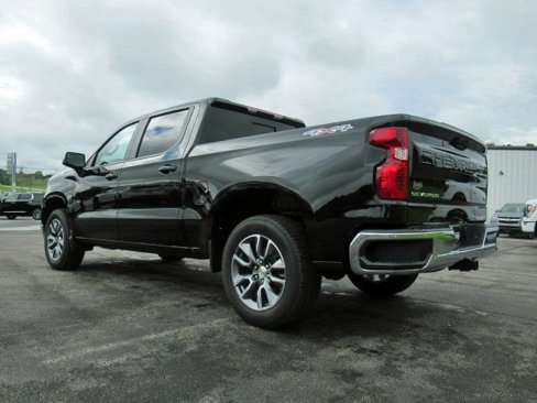 New 2026 Chevrolet Silverado 1500 LT w/ All Star Edition Plus image 3