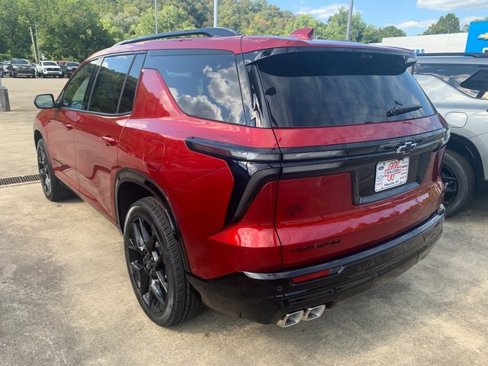 New 2026 Chevrolet Traverse RS image 3