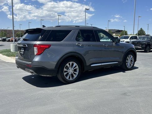 Used 2024 Ford Explorer Limited image 11