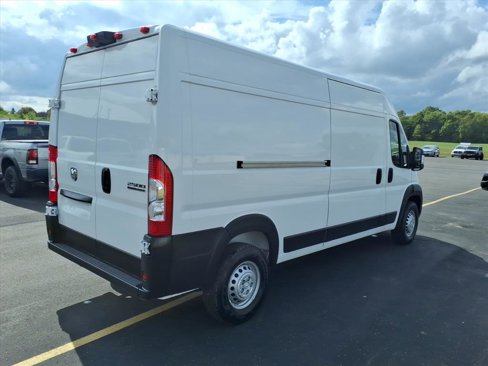 Used 2025 RAM ProMaster 2500 w/ Convenience Group image 5