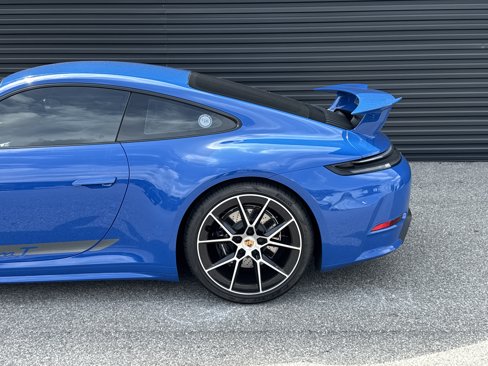Certified 2025 Porsche 911 Carrera T image 10