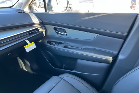 New 2025 Nissan Murano SL image 10