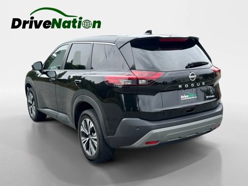 Used 2023 Nissan Rogue SV image 7